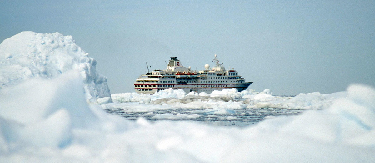 arctic expedition cruise ship