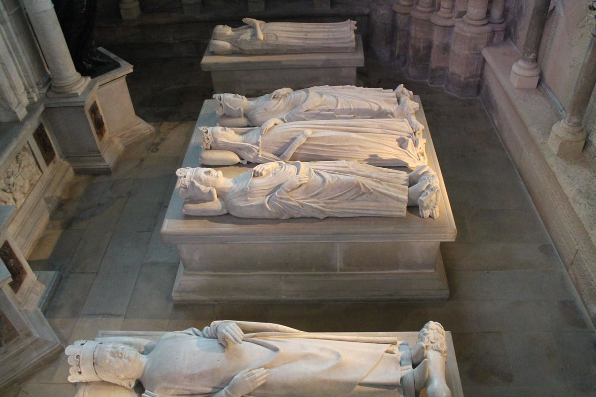 charles iv france tomb