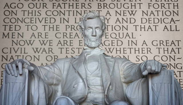 Lincoln Memorial statue seated