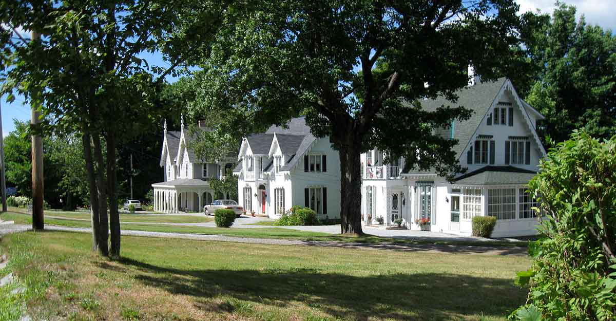 homes in hinckley hill calais
