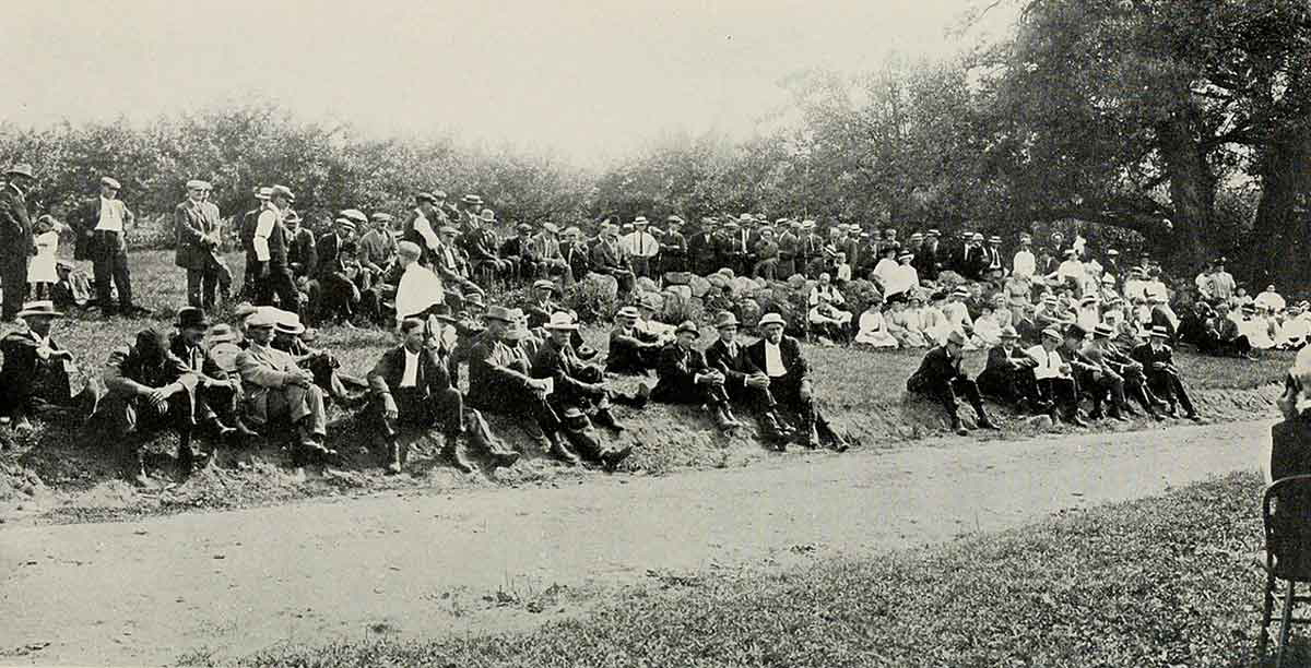 maine community gathering 1913
