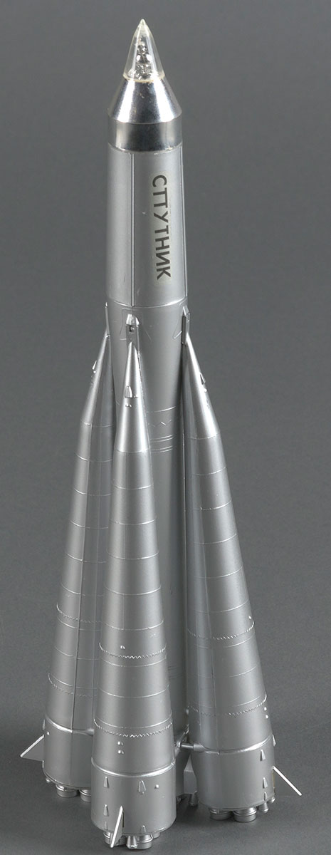 model rocket sputnik space race