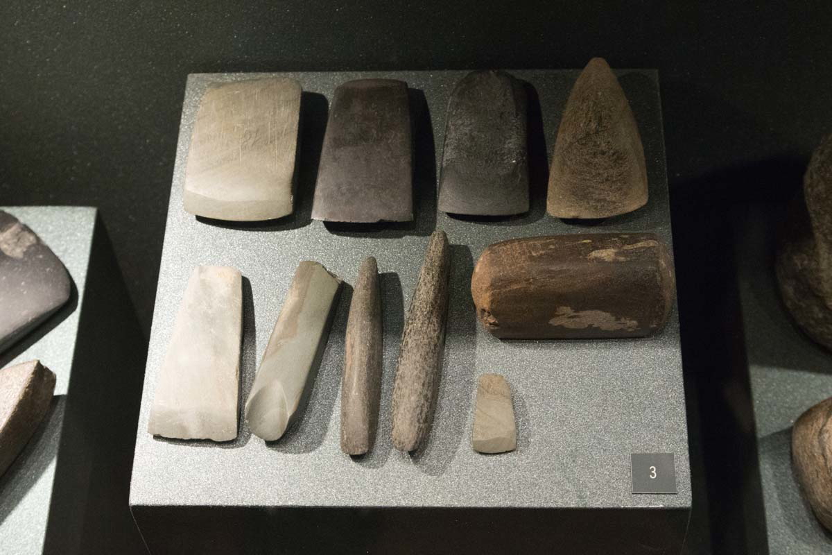 neolithic stone tools
