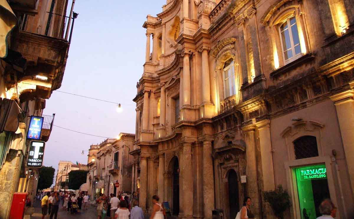 noto baroque architecture sicily