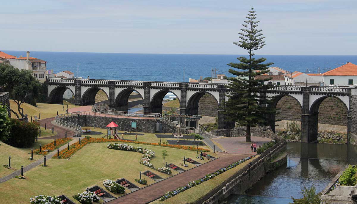 ponte dos oito arcos