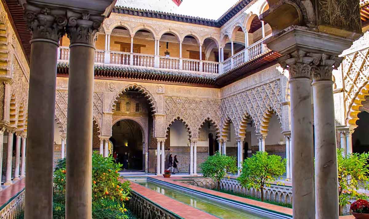 real alcazar spain