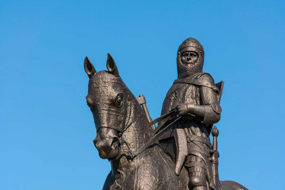 robert bruce statue