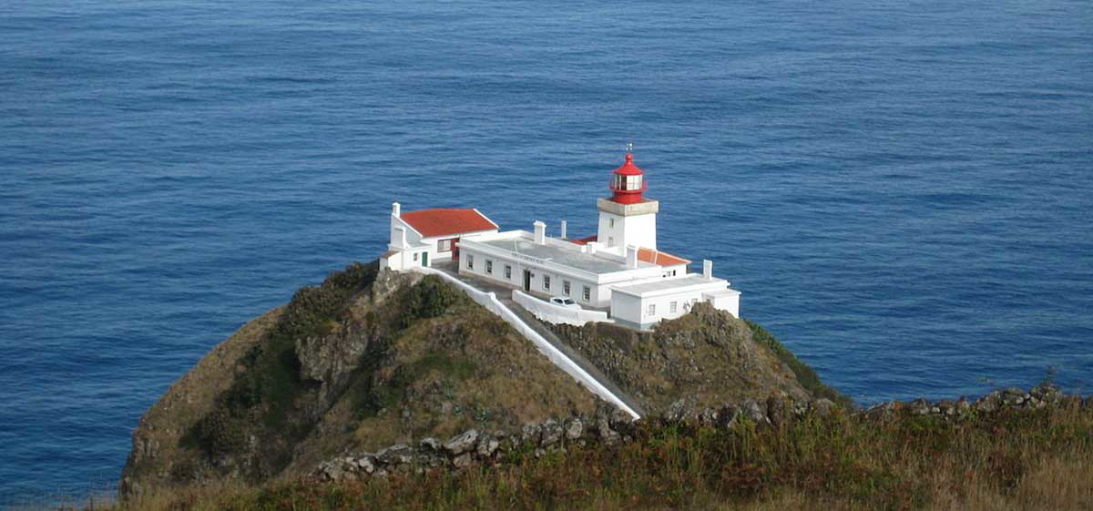 santa marta lighthouse azores
