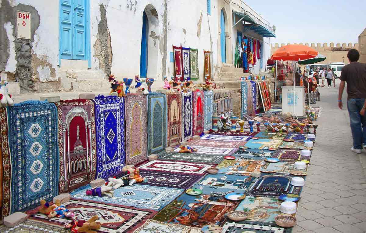 tunisian carpets medina