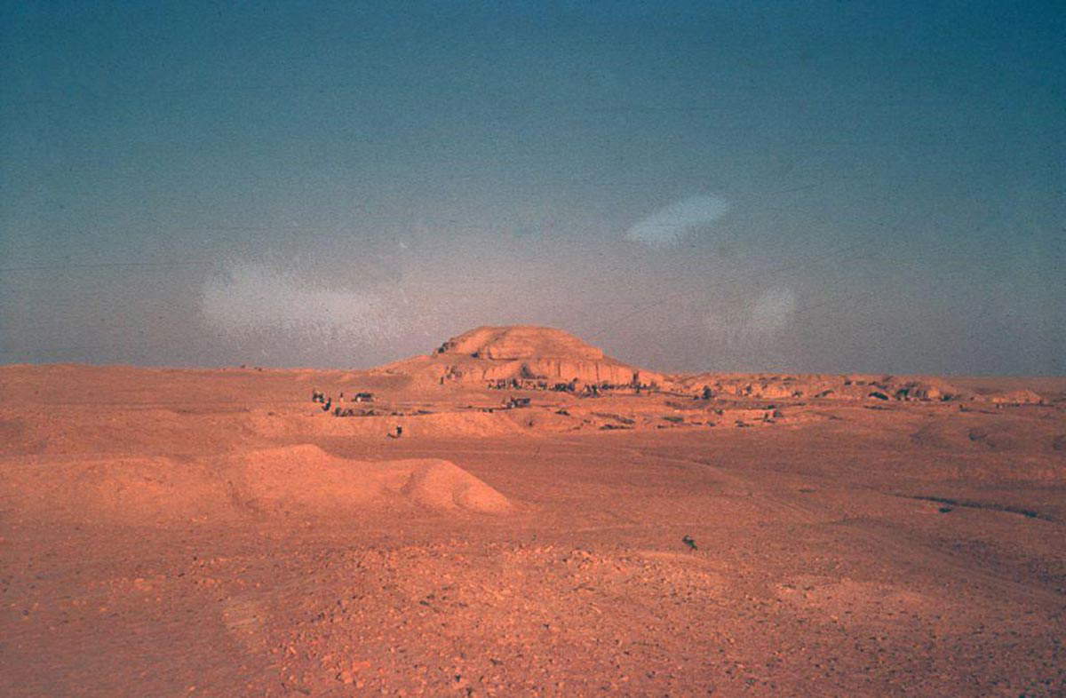 uruk iraq landscape temple