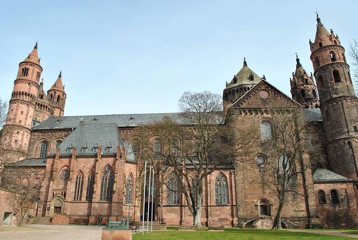 worms cathedral concordat investiture controversy(1)