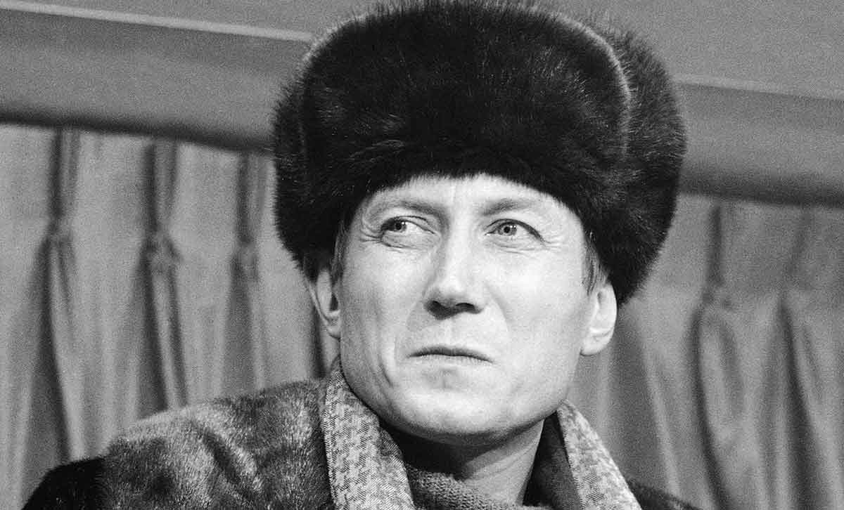 yevgeny yevtushenko poet