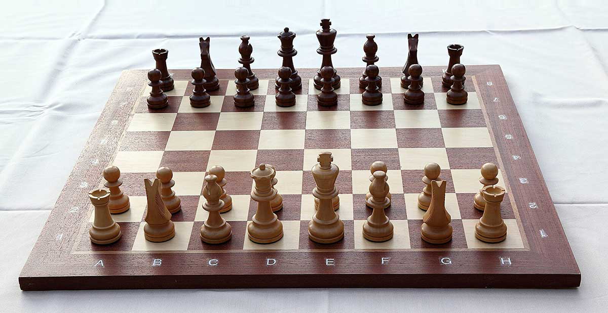 chess board with pieces