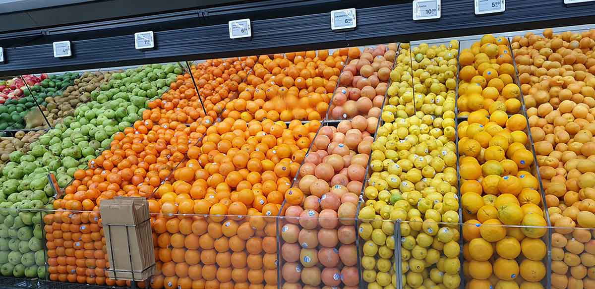 citrus fruits for sale