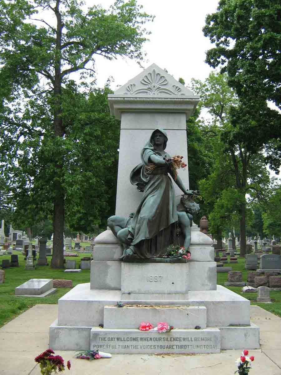 haymarket martyrs memorial