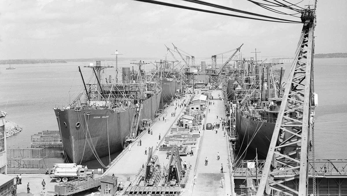 liberty ship simultaneous launch