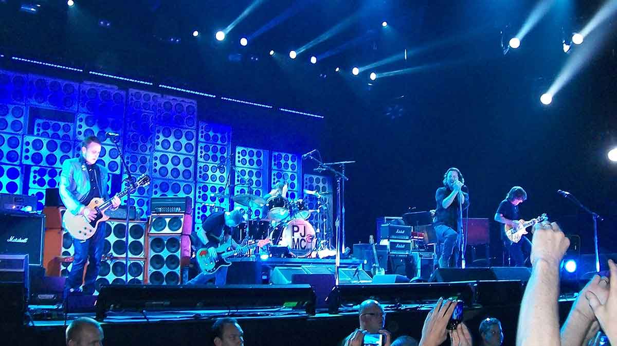pearl jam alternative music