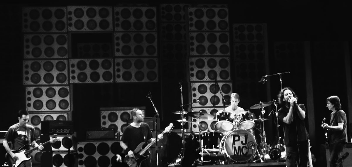 pearl jam grunge