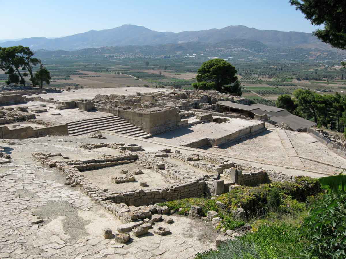 phaistos palace