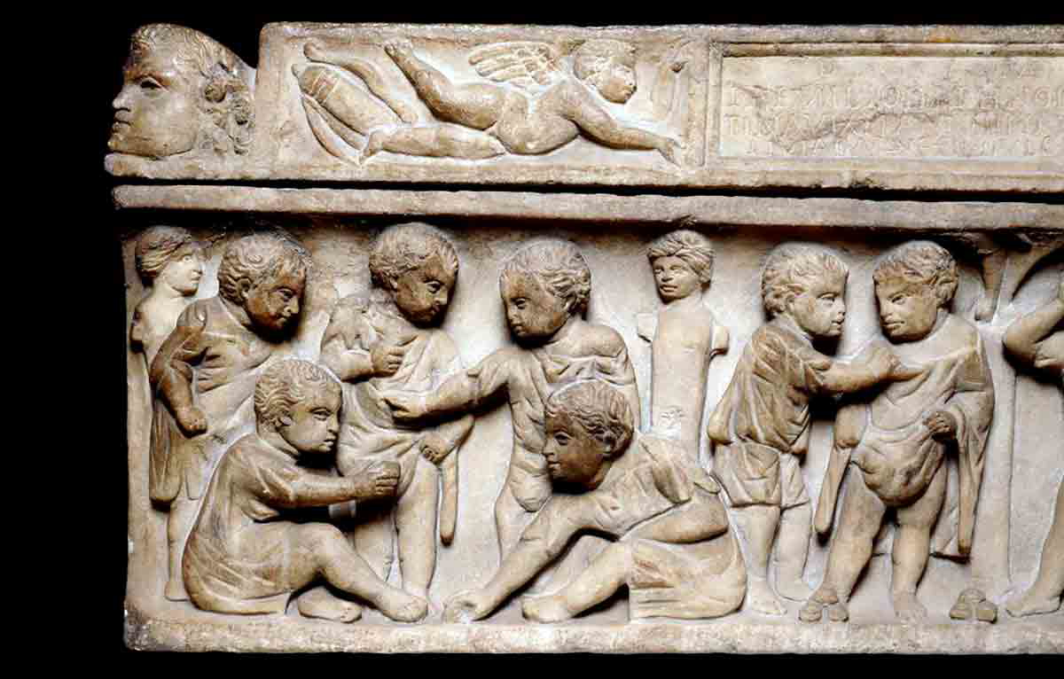 sarcophagus children play