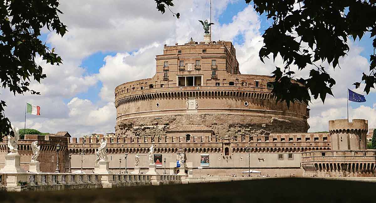 siege castel