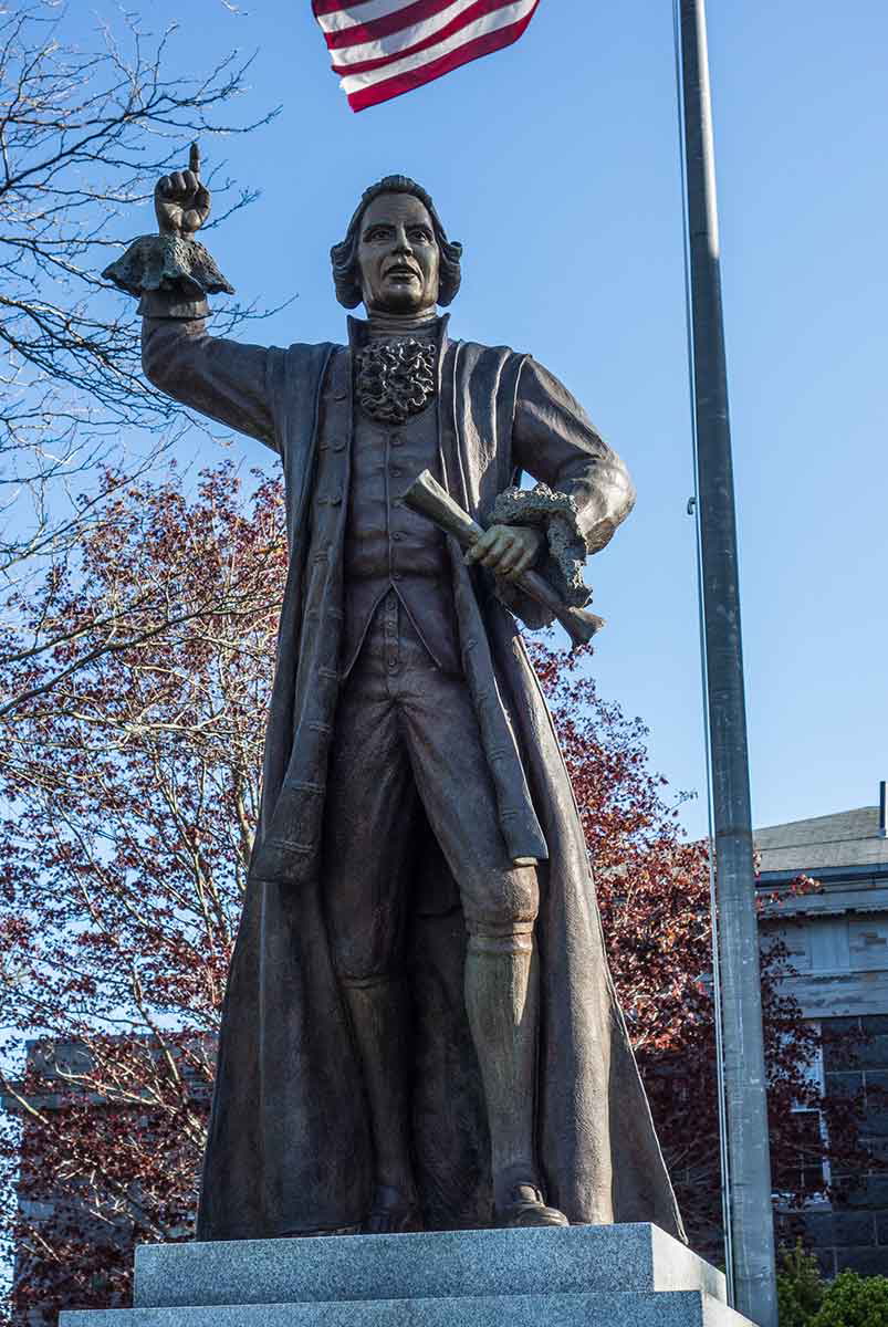 statue james otis