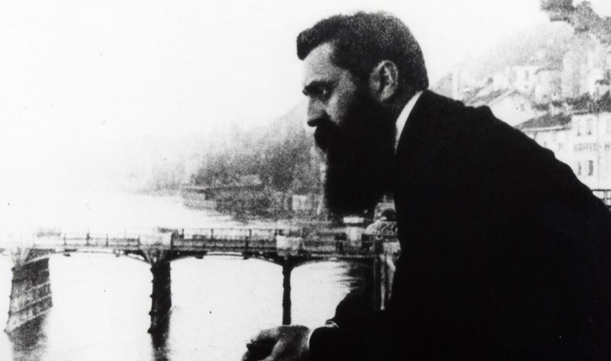 theodor herzl on balcony