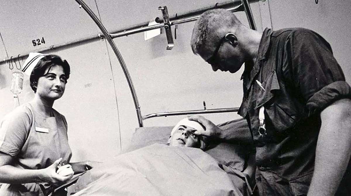 trauma nurses