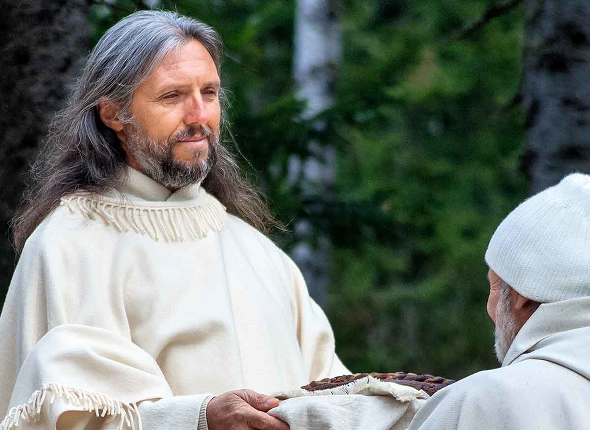 vissarion blessing photograph