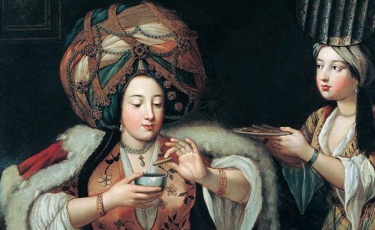 woman drinking coffee turquerie