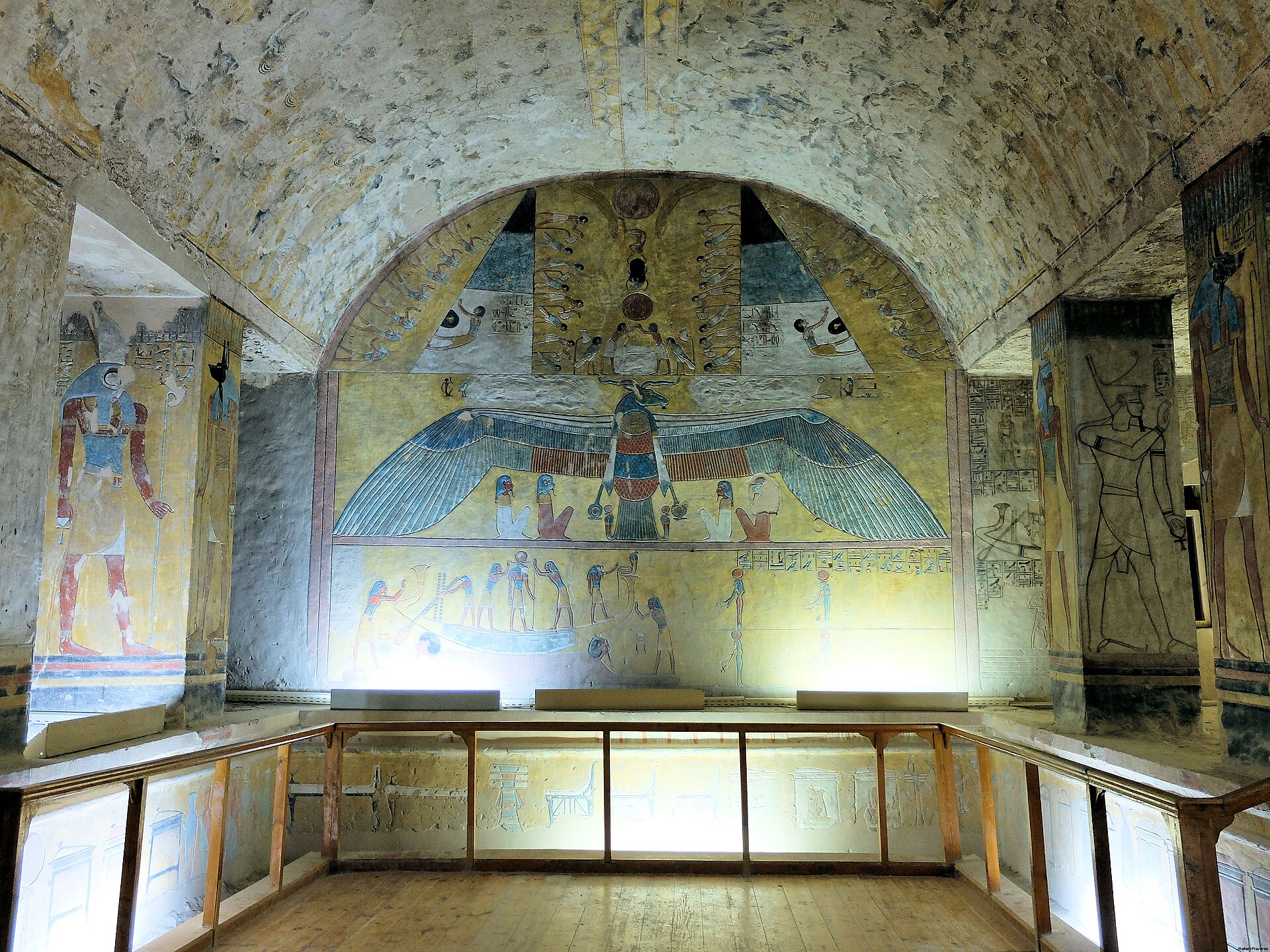 Queen's burial chamber of Tawosret, Valley of the Kings KV14, 12th century BC. Source: Wikimedia Commons