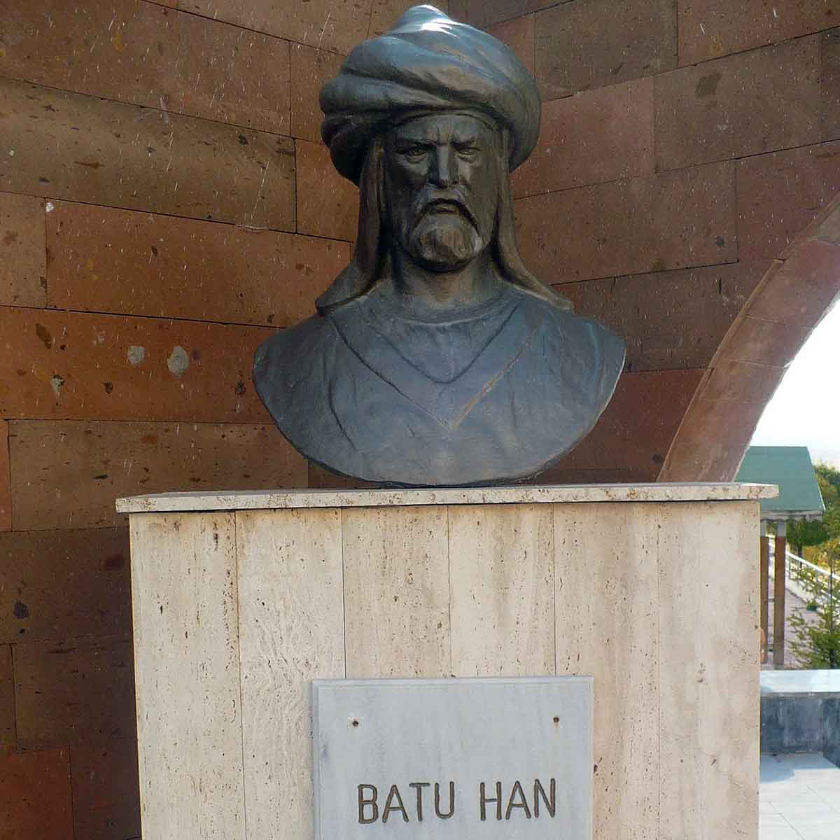 batu khan statue
