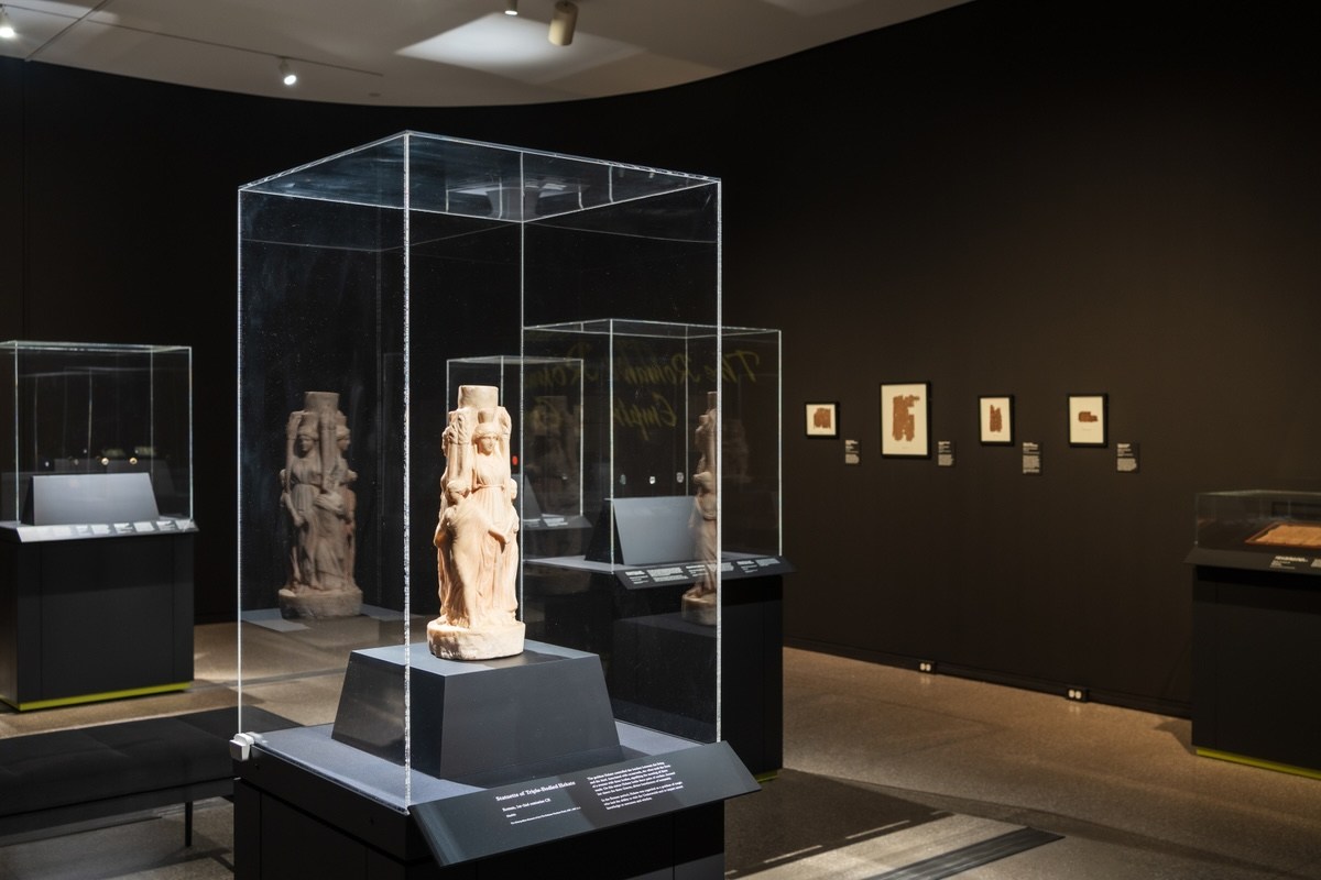 Cursed! The Power of Magic in the Ancient World exhibition interior, Toledo Museum of Art