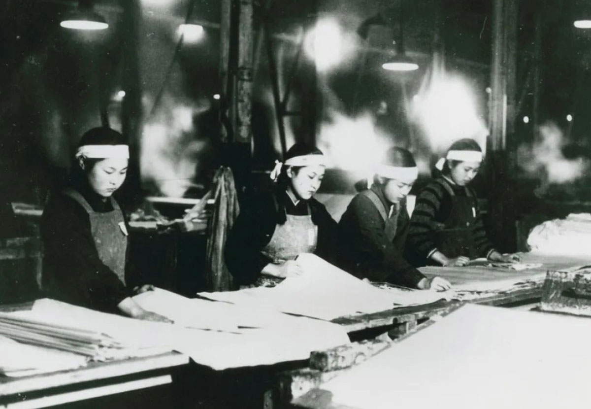 japanese schoolgirls conscripted balloon bombs 1937 1945