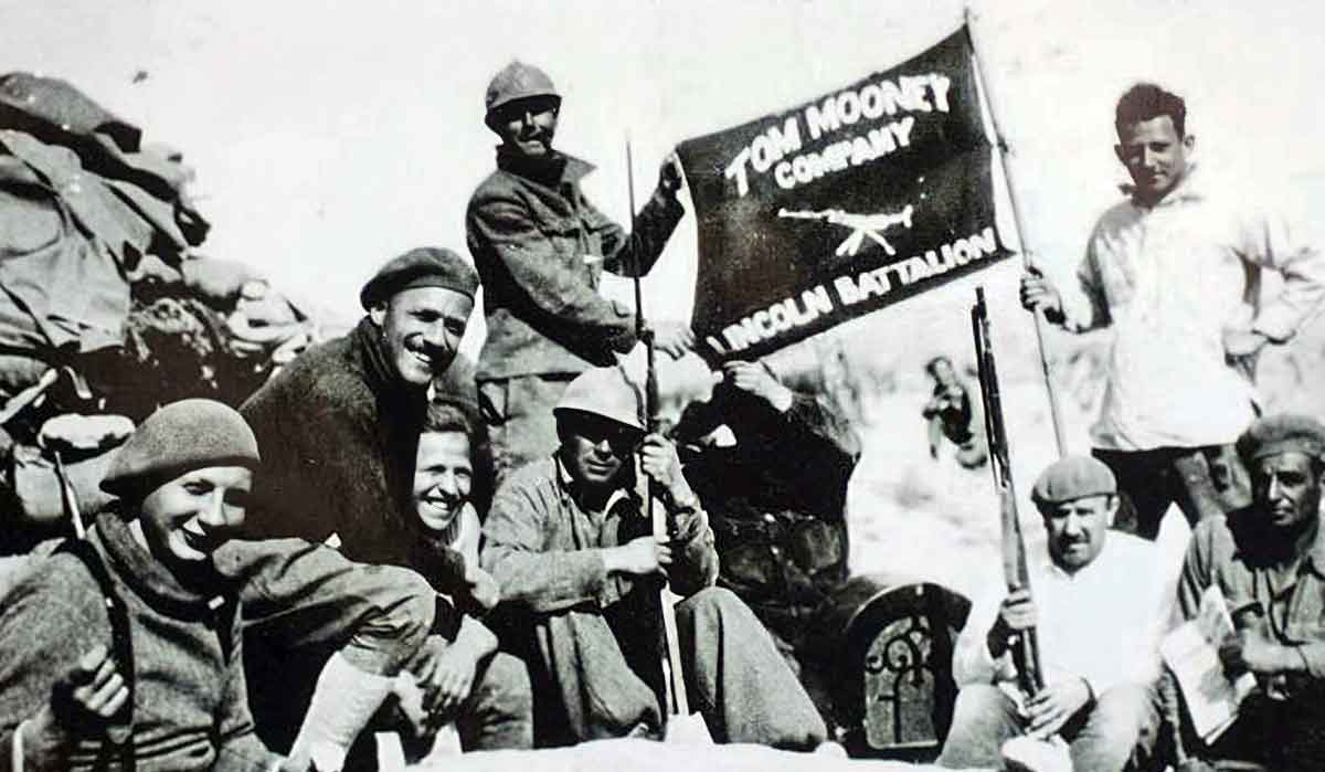 lincoln battalion army photo