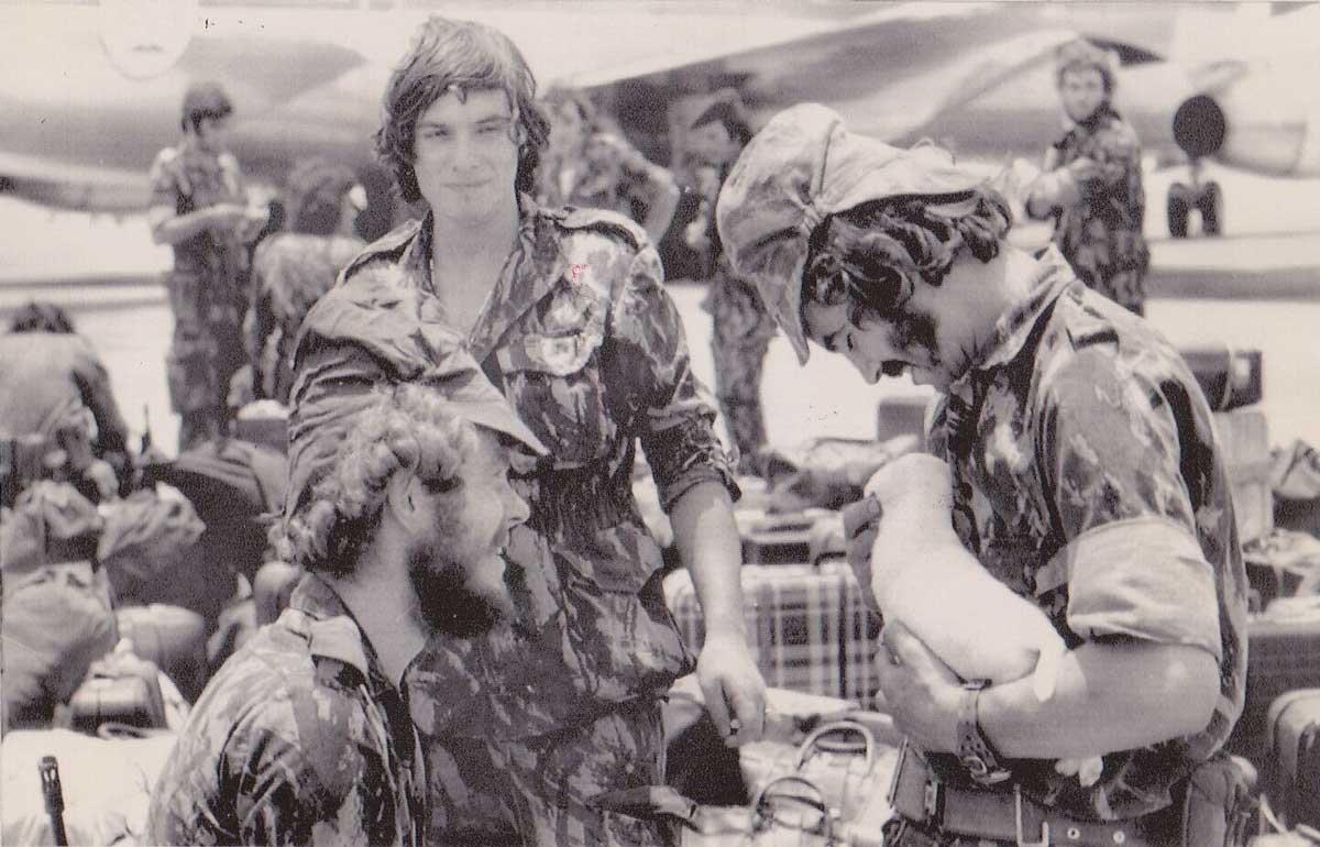 portuguese soldiers angola
