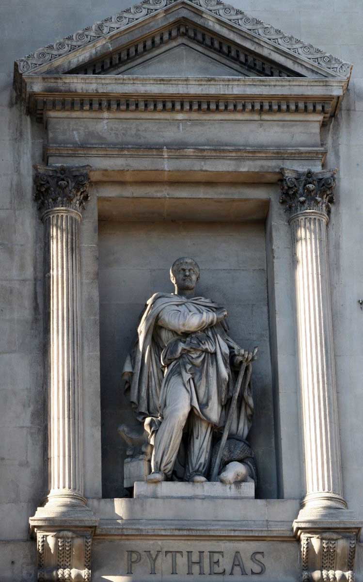pytheas statue marseille
