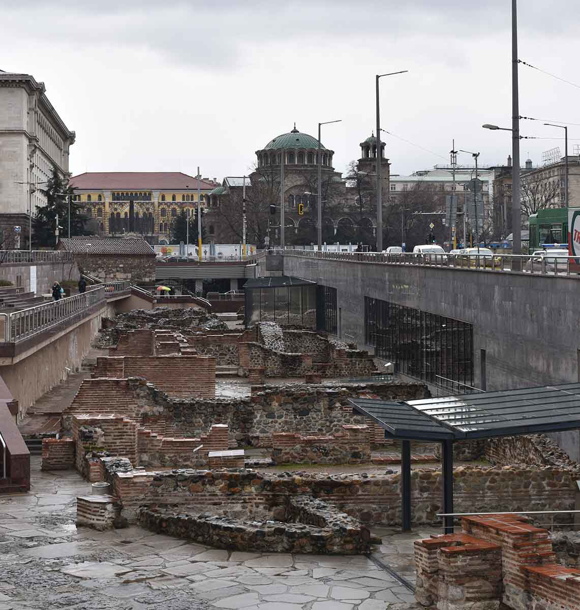 ruins sofia metro