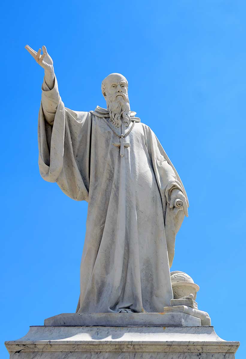 st benedict statue