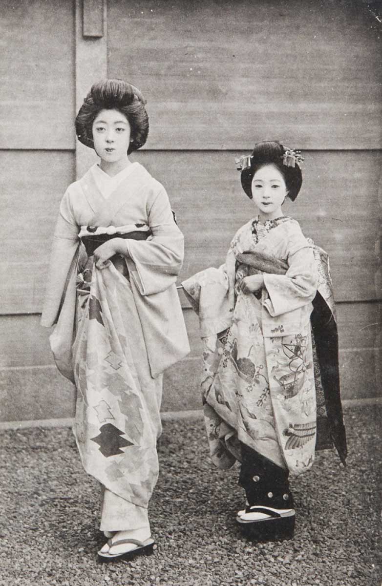 what is a geisha maiko 20th century
