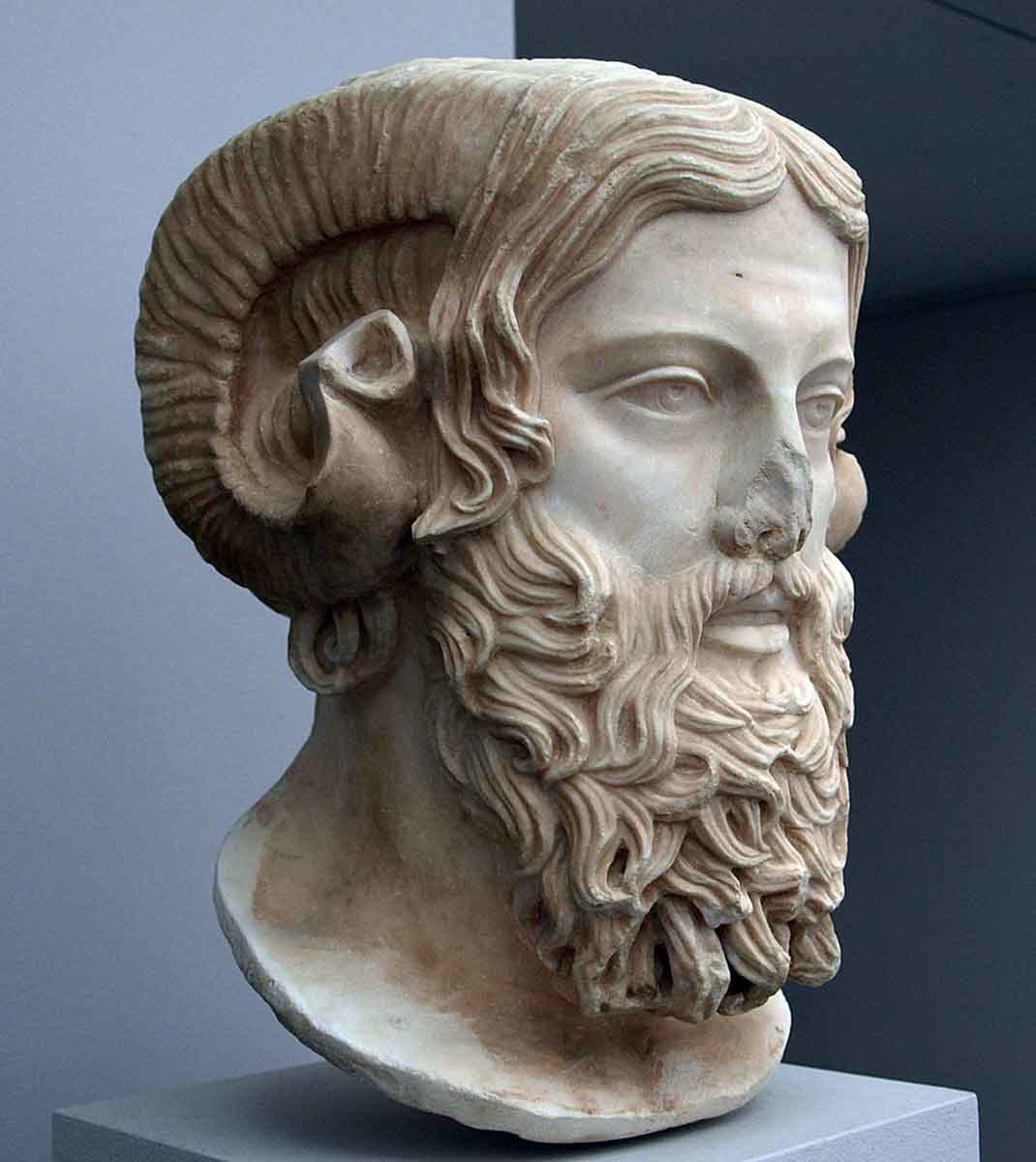 zeus ammon bust greco egyptian god