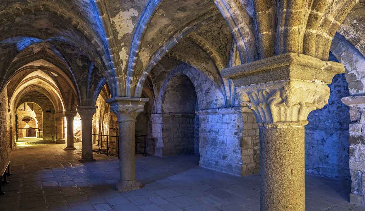 abbey interior mont saint michel