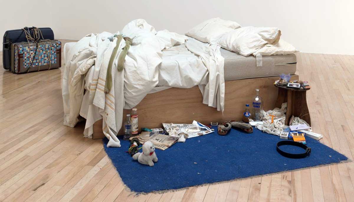 body horror tracey emin my bed installation
