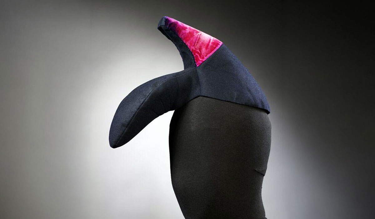 elsa schiaparelli shoe hat