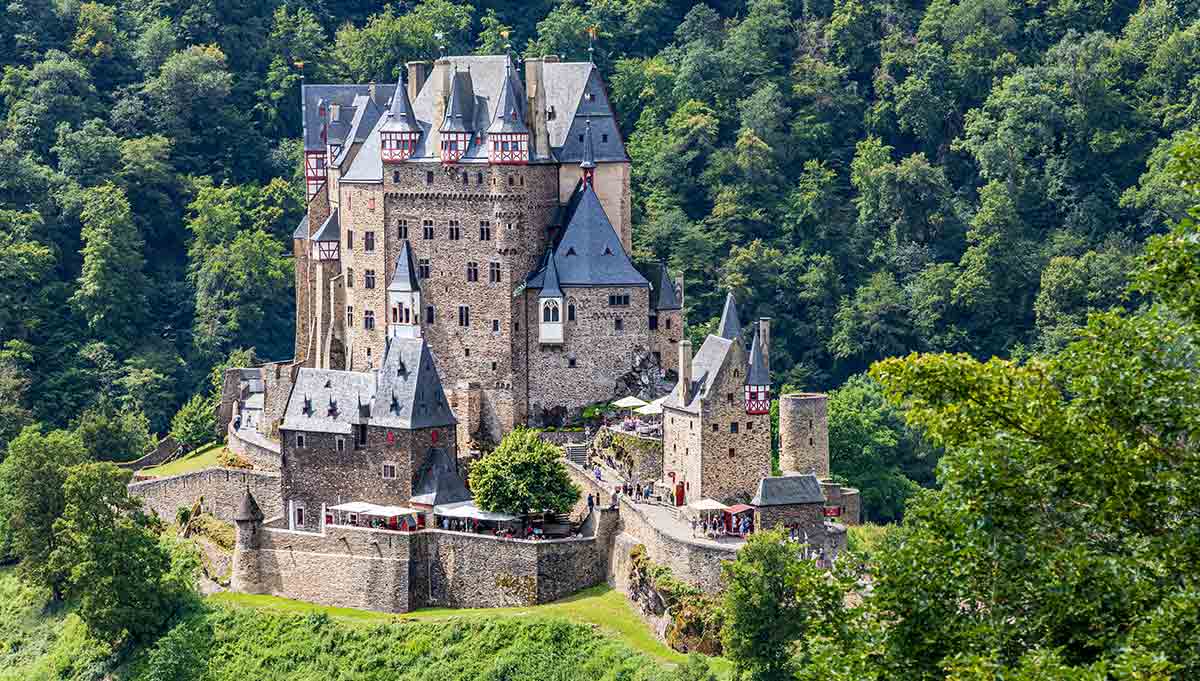 eltz castle germany