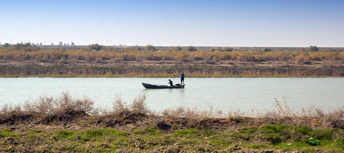euphrates fishing boat