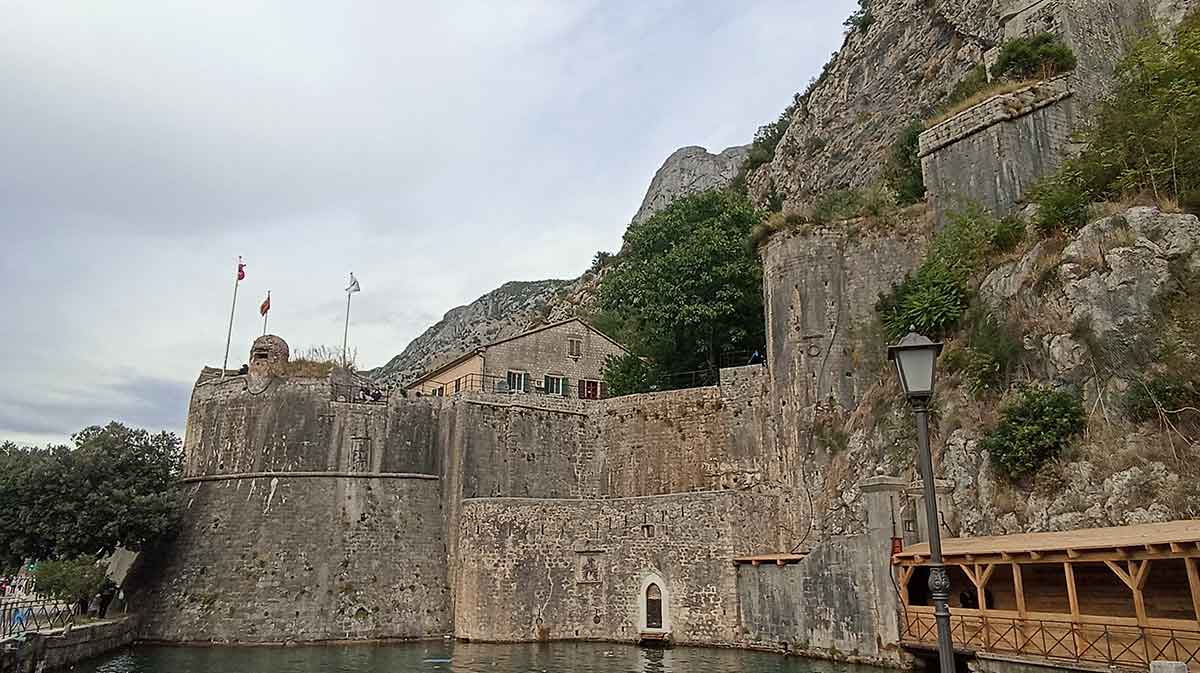 kotor town walls