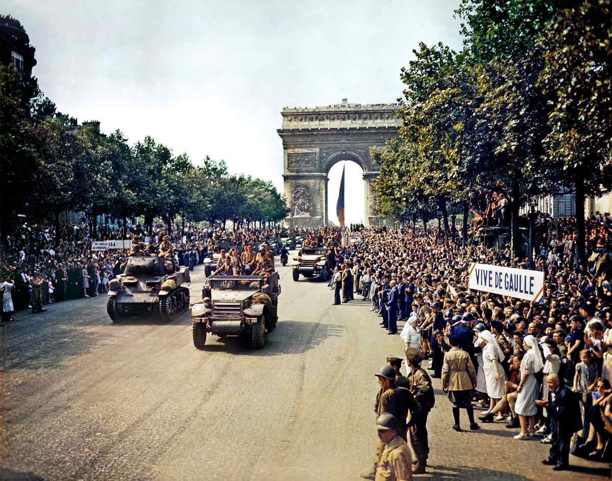 parade after battle of paris