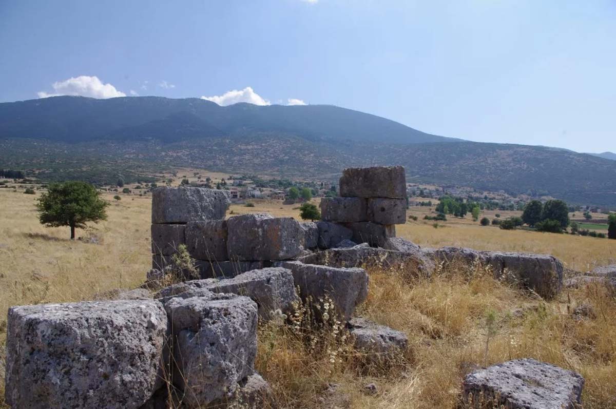 plataia walls PausaniasProject