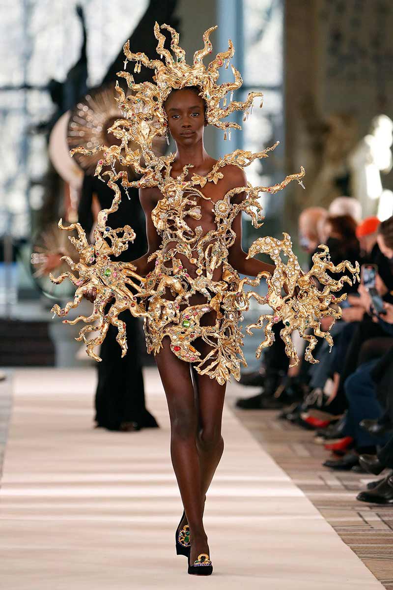 sciaparelli haute couture spring summer 2022